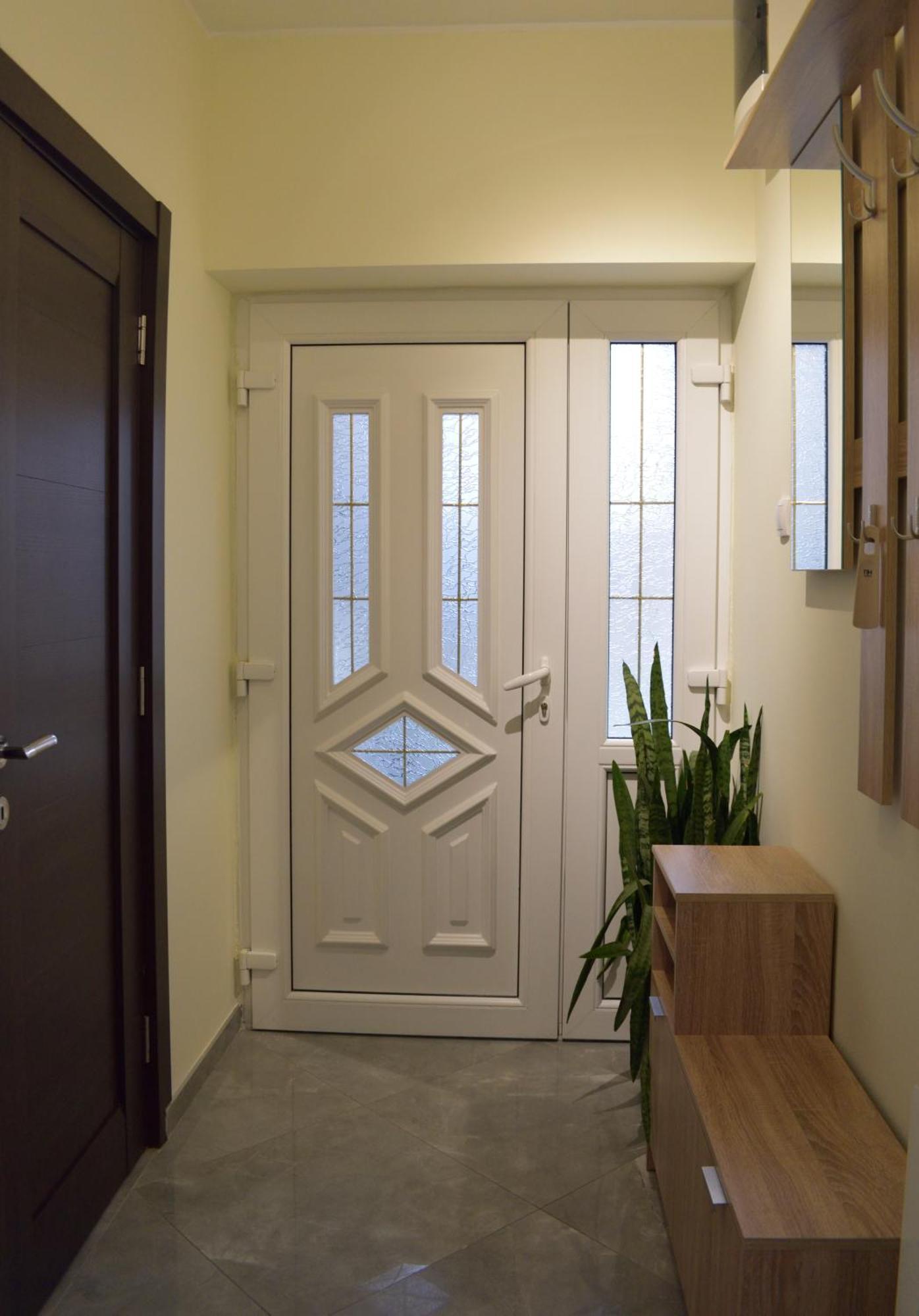 Aerovista Apartment Surcin Exterior photo